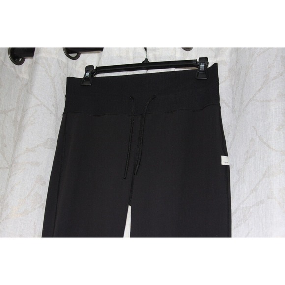 Vuori Black Daily Joggers Women's Sz M - Picture 8 of 16